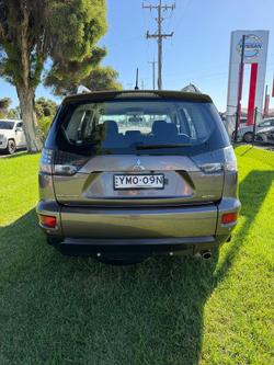 2012 Mitsubishi Outlander VR