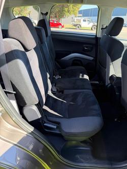 2012 Mitsubishi Outlander VR