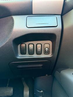 2012 Mitsubishi Outlander VR