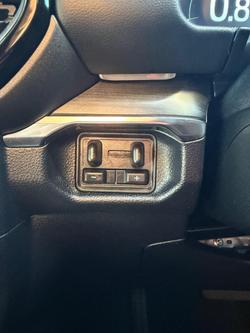 2025 Ford Everest Platinum