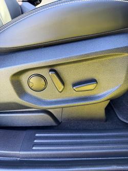 2025 Ford Everest Platinum