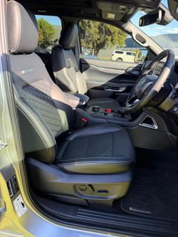 2025 Ford Everest Platinum