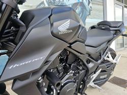 2025 Honda CB750 (HORNET) Black