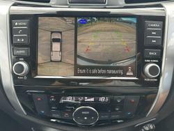 2024 Nissan Navara ST-X