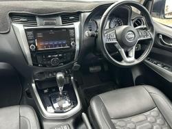 2024 Nissan Navara ST-X