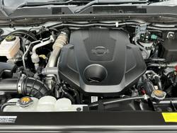 2024 Nissan Navara ST-X