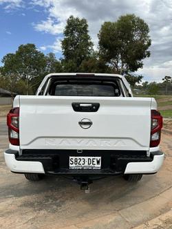 2024 Nissan Navara ST-X