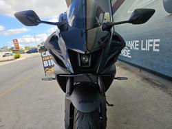 2024 Yamaha YZF-R7LA Black