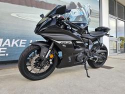 2024 Yamaha YZF-R7LA Black