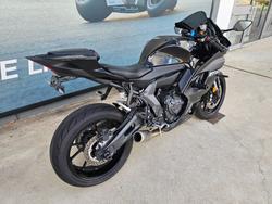 2024 Yamaha YZF-R7LA Black