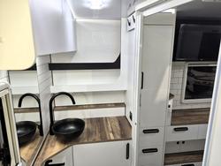 2025 Avida Silverton