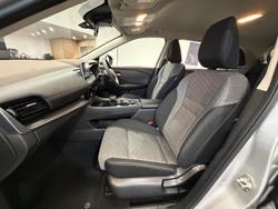 2024 Nissan X-TRAIL ST