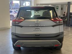 2024 Nissan X-TRAIL ST