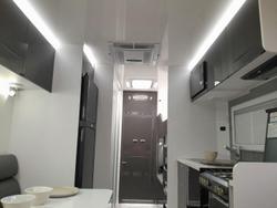 2025 Windsor Genesis 196Md Wild 19'6