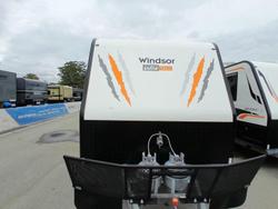 2025 Windsor Genesis 196Md Wild 19'6