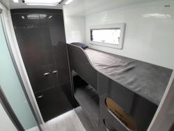 2025 Windsor Genesis 196Md Wild 19'6