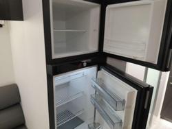 2025 Windsor Genesis 196Md Wild 19'6