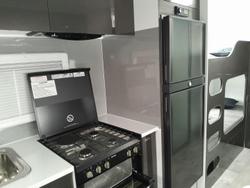 2025 Windsor Genesis 220Md 22' 2 Bunk