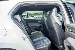 2023 Volkswagen Golf 110TSI R-Line