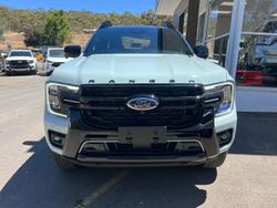 2025 Ford Ranger PHEV Stormtrak