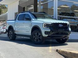 2025 Ford Ranger PHEV Stormtrak
