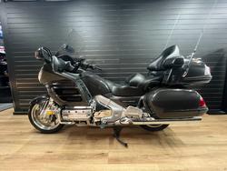 2010 Honda GL1800 (GL1800A) GOLDWING Grey