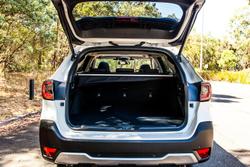 2025 Subaru Outback AWD Touring XT