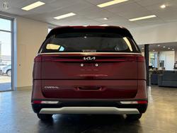 2023 Kia Carnival S