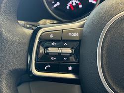2023 Kia Carnival S