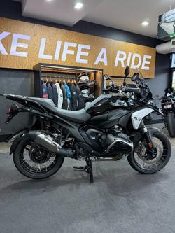 BMW Motorrad 2025 BMW 1300CC R 1300 GS Triple Black