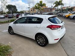 2016 Kia Cerato S YD MY16 Snow White Pearl