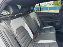 2025 Volkswagen Golf 110TSI R-Line