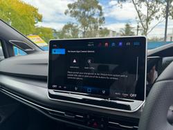 2025 Volkswagen Golf 110TSI R-Line