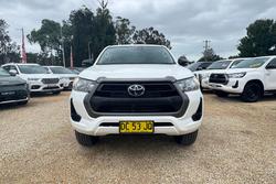 2021 Toyota Hilux SR