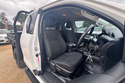 2021 Toyota Hilux SR