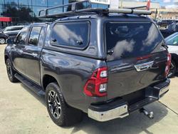 2020 Toyota Hilux SR5