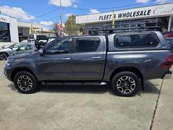 2020 Toyota Hilux SR5