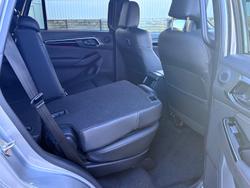 2025 Isuzu MU-X X-TERRAIN