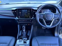 2025 Isuzu MU-X X-TERRAIN