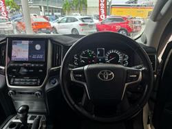 2020 Toyota Landcruiser VX