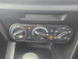 2018 Mazda 3 Neo Sport