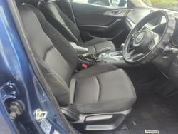 2018 Mazda 3 Neo Sport