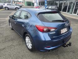 2018 Mazda 3 Neo Sport