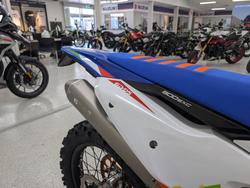 2026 Ktm 300 EXC TPI SIX DAYS Orange