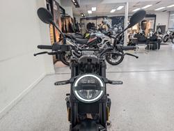 2022 HUSQVARNA SVARTPILEN 401 Black