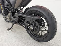 2022 HUSQVARNA SVARTPILEN 401 Black