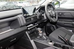 2025 Mitsubishi Triton GLX+