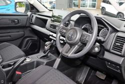 2025 Mitsubishi Triton GLX+