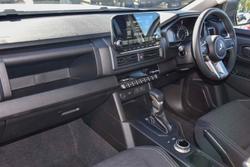 2025 Mitsubishi Triton GLX-R
