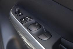 2025 Nissan Navara ST